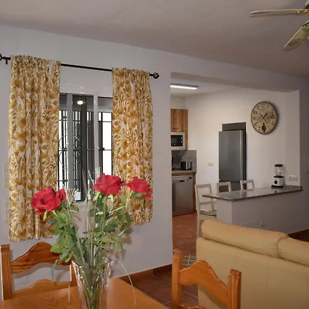 Aguaillo 20 Minuten Zu Fuss Ins Dorf Holiday home Competa